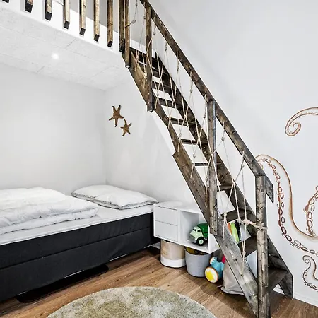 Vakantiehuis Lovely In With Wifi